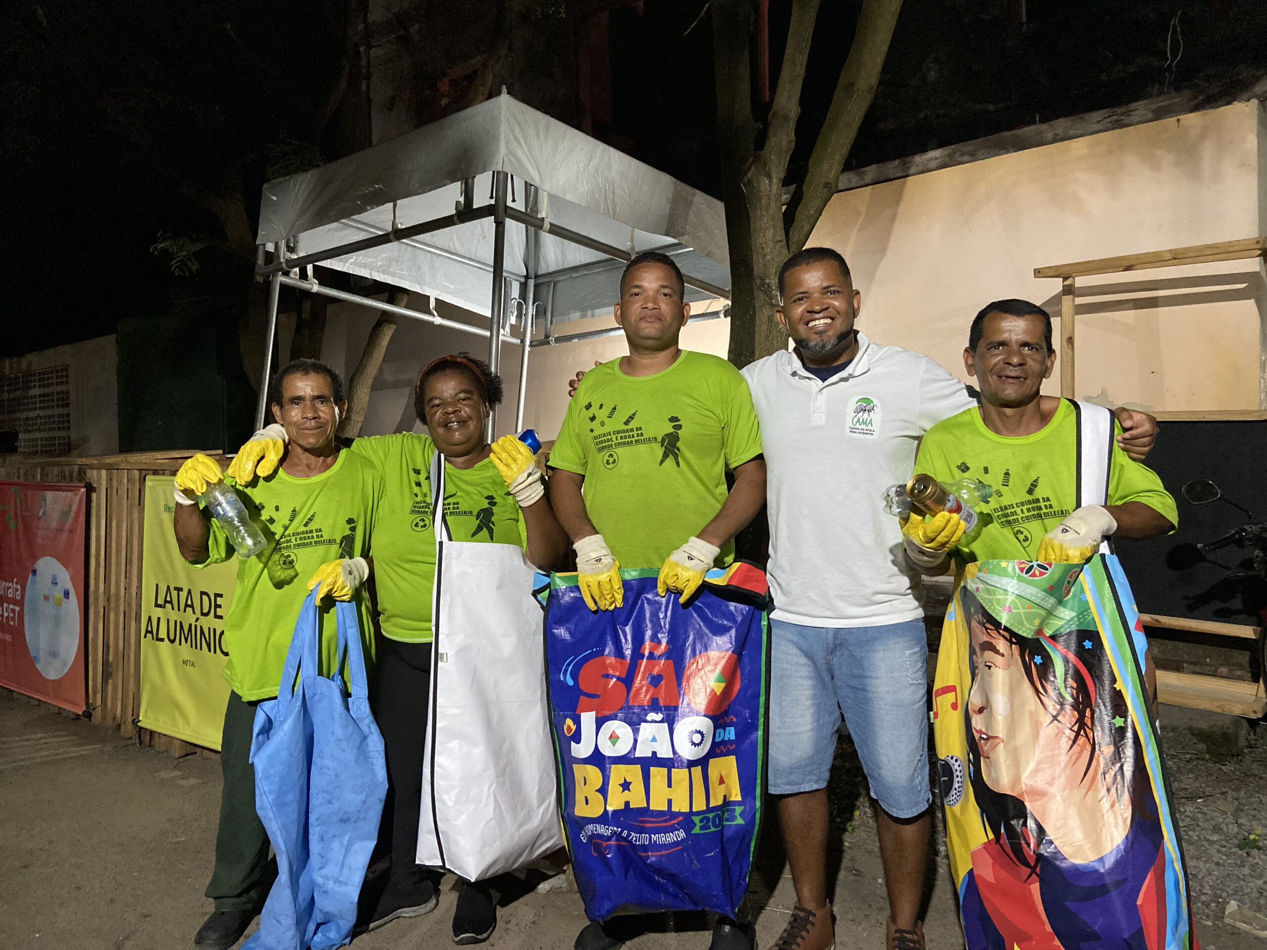 Recicla Iaô Primavera: Catadores/as de materiais recicláveis autônomos de Salvador realizam a Coleta Seletiva Solidária