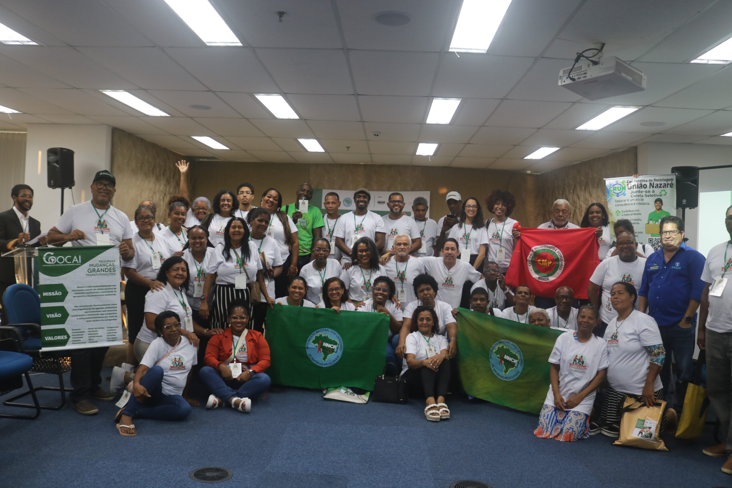 CAMA, MNCR-BA e FLC-BA promovem 2º Encontro Estadual dos Catadores(as) de materiais recicláveis da Bahia